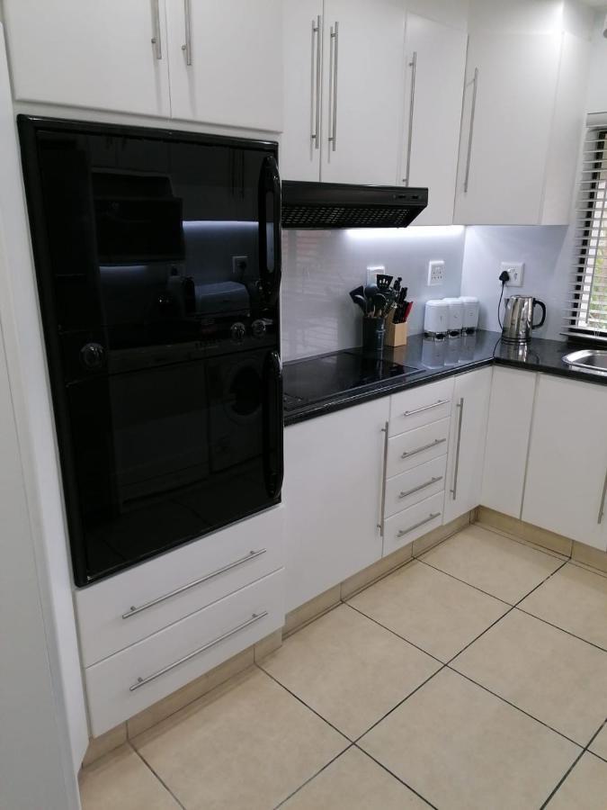 307 Bermudas - By Stay In Umhlanga Exterior photo